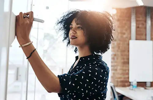 avery quinn creative strategist